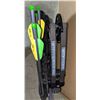 Image 4 : Stryker crossbow w/four arrows and camo carrying case