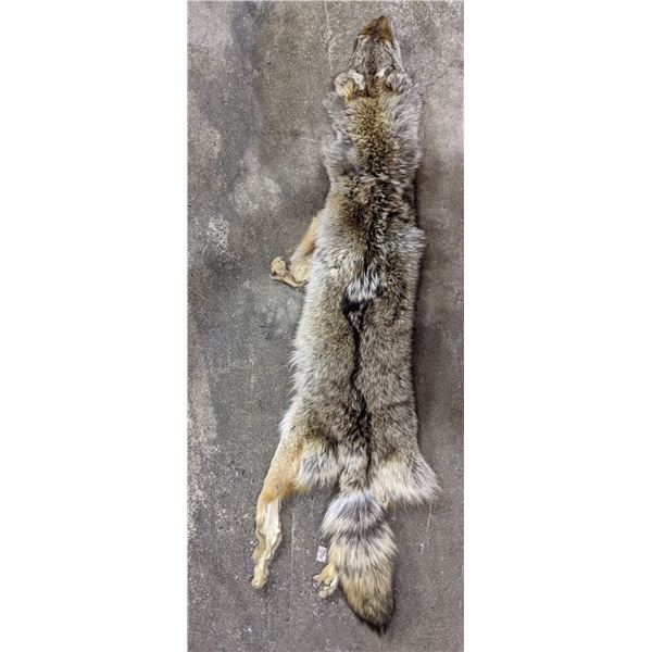 Fox fur hide