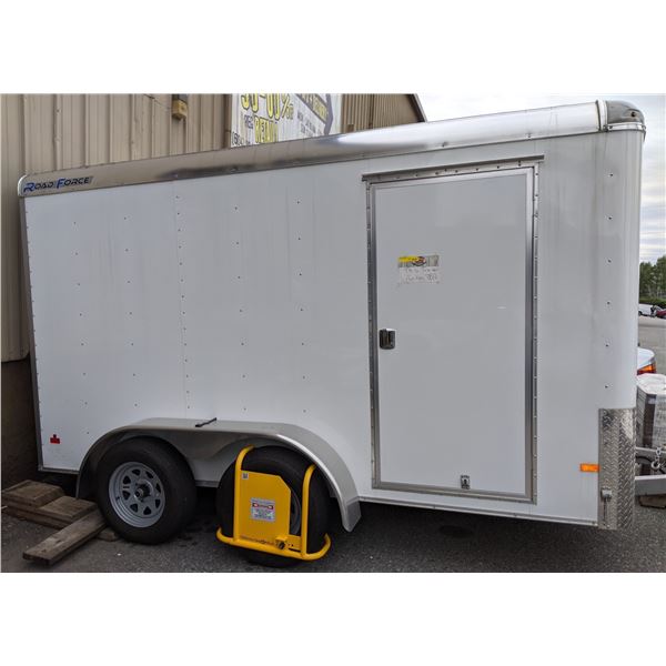 2016 Wells Cargo White utility trailer - in as new condition 6'x12'