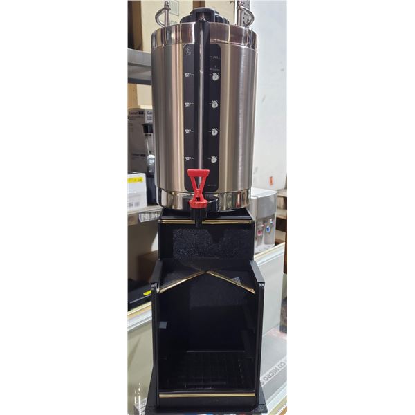 New Newco 2 gallon stainless steel coffee urn comes w/stand