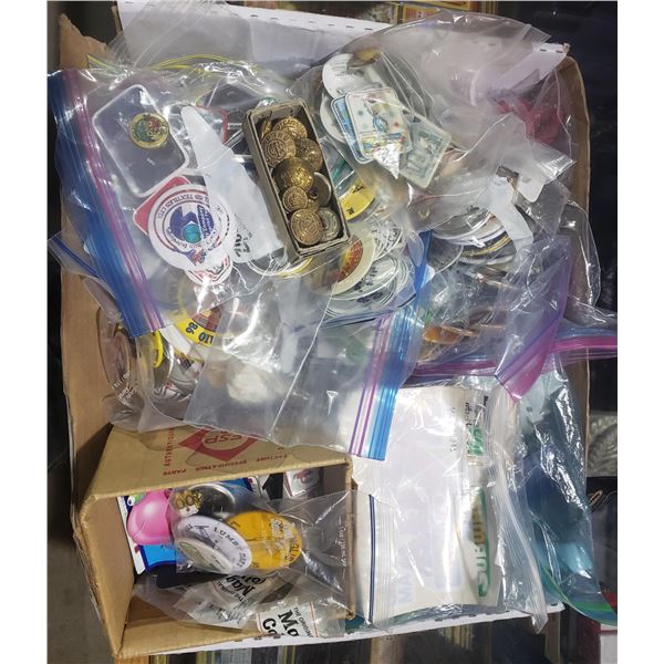 Box full of vintage collectors buttons