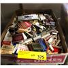 Image 1 : 3 boxes of assorted vintage matchbooks