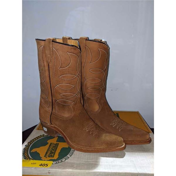 Pair of Texas brand boots ruff foot cowboy boots size 11 D (NOS)
