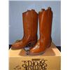 Image 1 : Pair of wilderness boots kodiak soft toe size 6 (NOS)