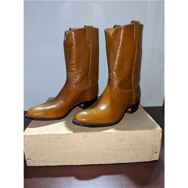 Pair tony lama 10 wellington boots size 11 (NOS)