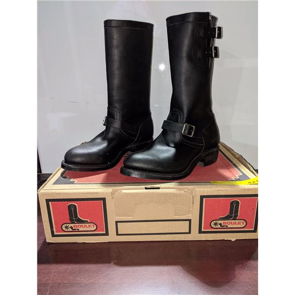 Pair of boulet black bike boot size 8 1/2 (NOS)