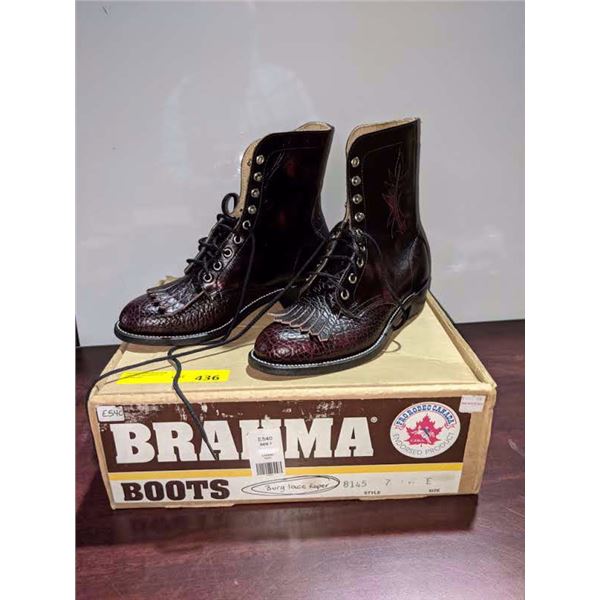 Pair of brahma burgundy lace up roper boots size 7 (NOS)