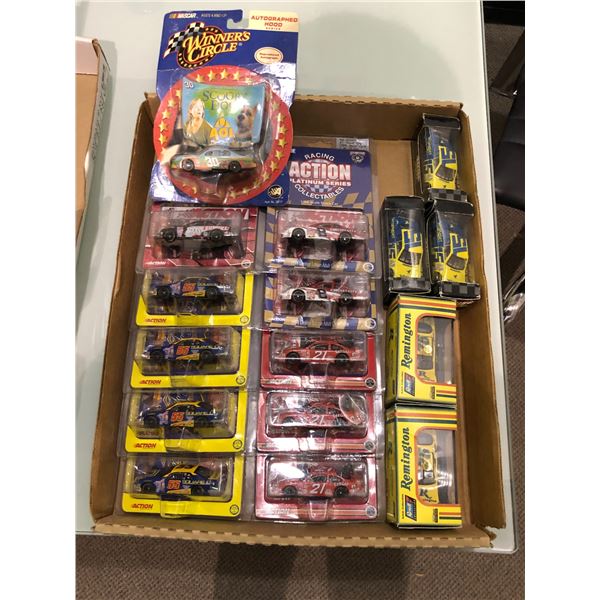 A huge lot of highly collectible 1:64 scale stock car (approx. 16 pieces)