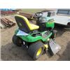 Image 2 : JOHN DEERE E140 RIDING MOWER