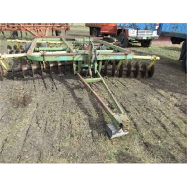 JOHN DEERE 210 - 16' TANDEM DISC