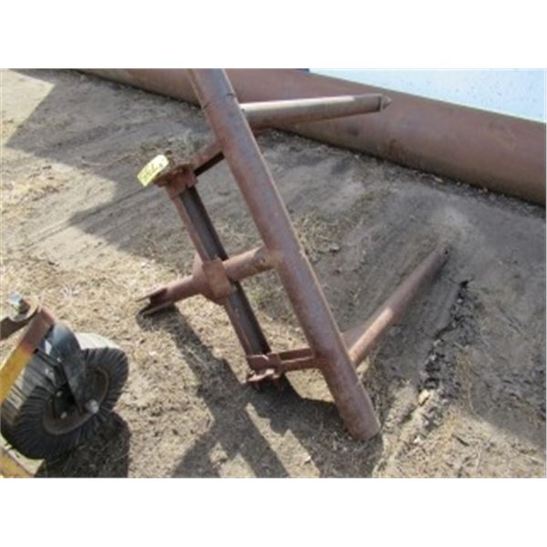 3 PT BALE FORK