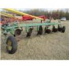 Image 4 : JOHN DEERE 3100 - 6 BOTTOM PLOW C/W 6 COULTERS