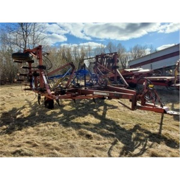MORRIS CP625 - 25' DEEP TILLAGE CULTIVATOR C/W HARROW MOUNTS
