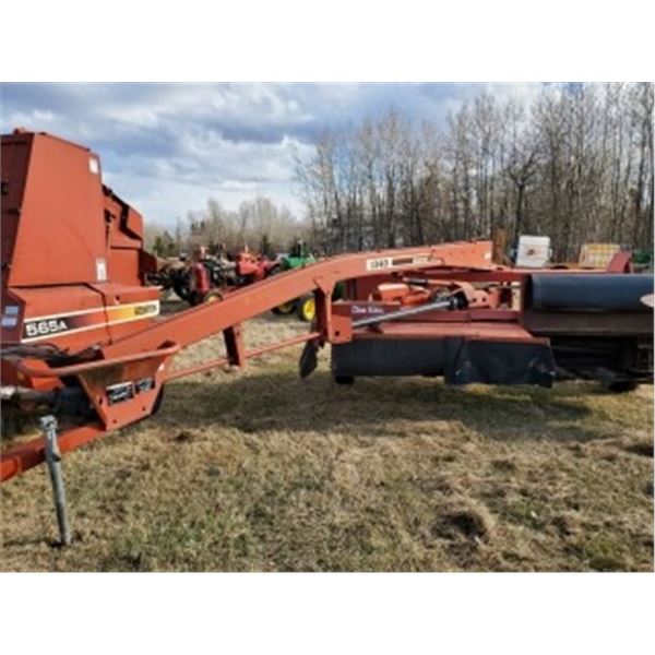 HESSTON 1340 - APPROX 12.5' DISC BINE