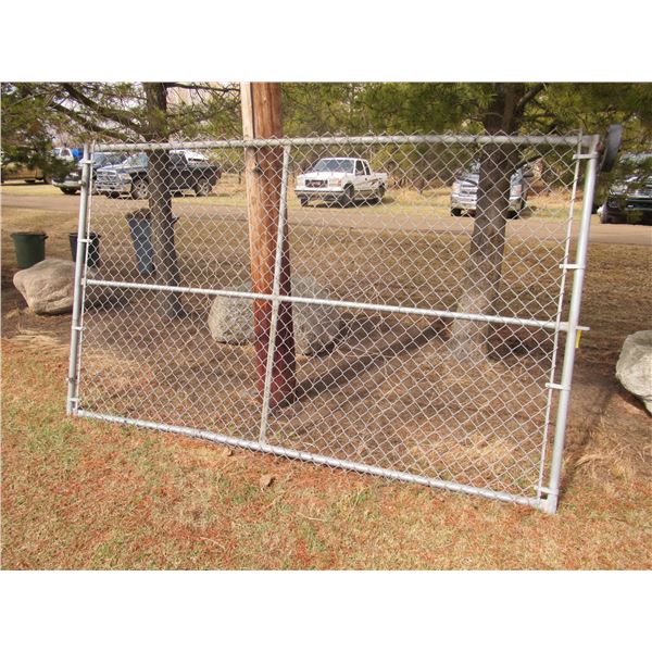 APPROX 10' CHAIN LINK GATE