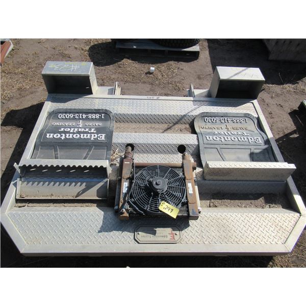 HEADACHE RACK & 2 MUDFLAPS