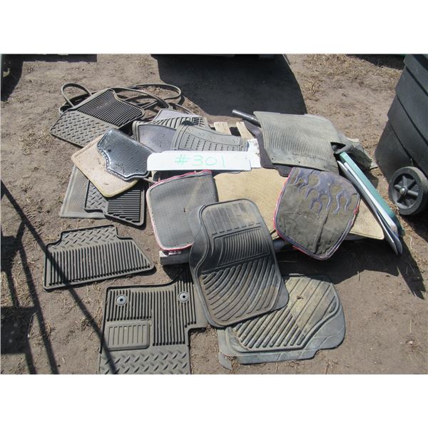 QUANTITY OF VEHICLE RUBBER MATS