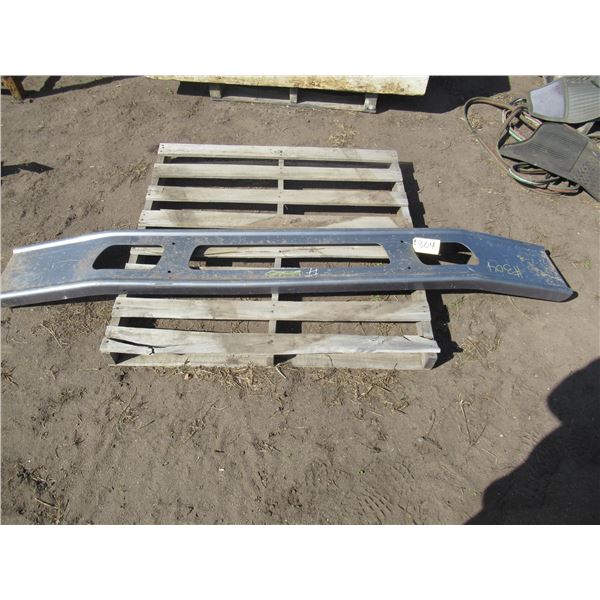 TRUCK BUMPER