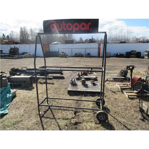 AUTOPAR TIRE RACK
