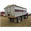 Image 3 : APPROX 1988 MACK R688ST TANDEM AXLE GRAIN TRUCK
