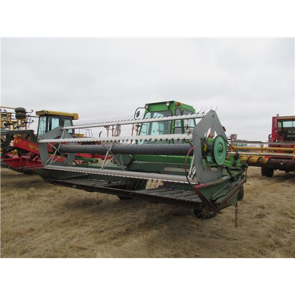 1981 CCIL 550 - 15' DIESEL SWATHER