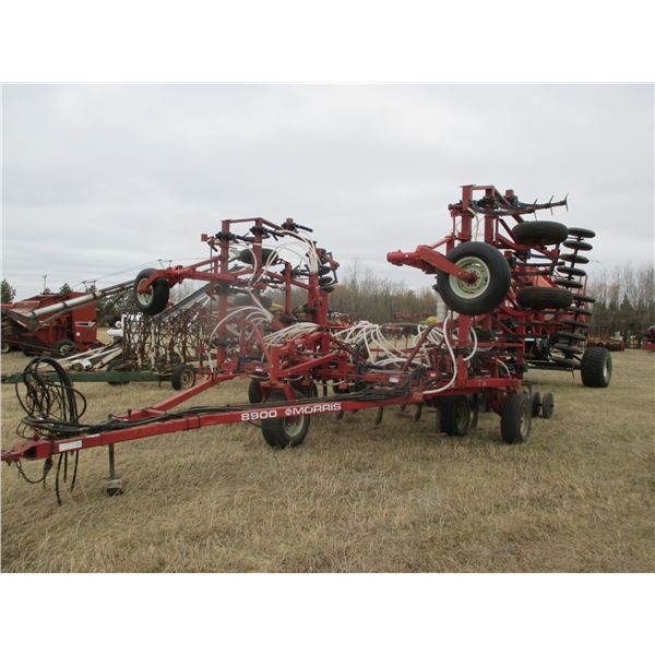 MORRIS 8900 APPROX 32' SINGLE SHOOT AIR SEEDER (SN #8250002550)