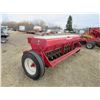 Image 4 : IHC 510 END WHEEL SEED DRILL