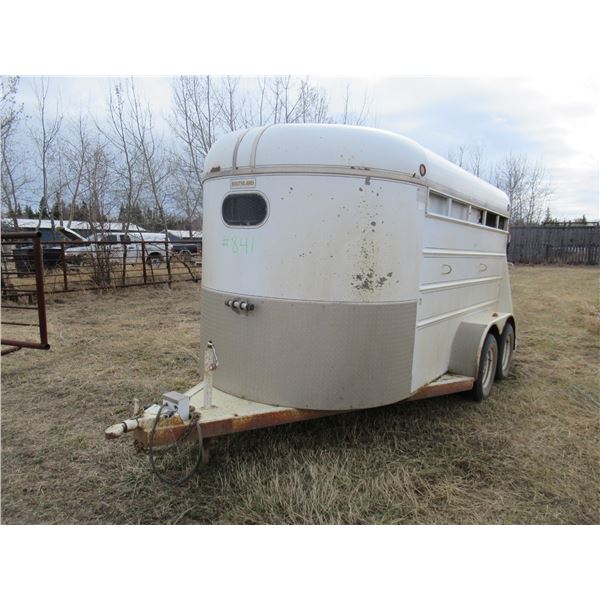 1998 SOUTHLAND 6.5' X 13' TANDEM AXLE HORSE TRAILER