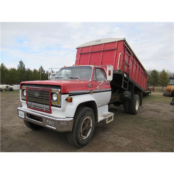 1977 CHEV C65 - 3 TON GRAIN TRUCK