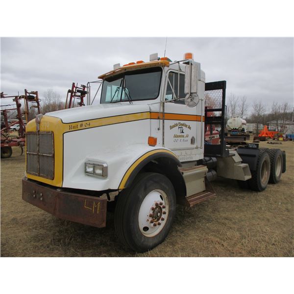 1992 KENWORTH TANDEM TRUCK