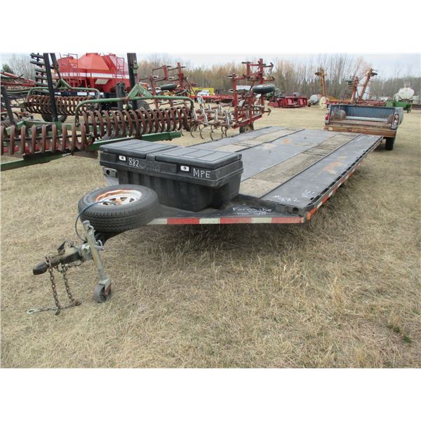 SKIDOO 18' X 8.5' FLAT DECK TRAILER