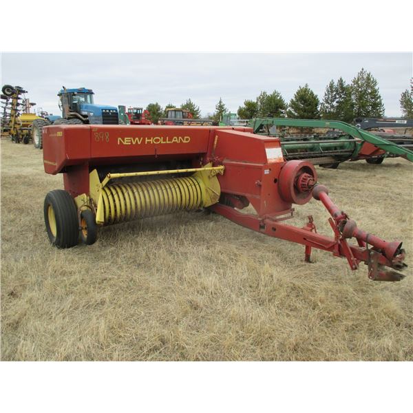 NEW HOLLAND 283 SQUARE BALER