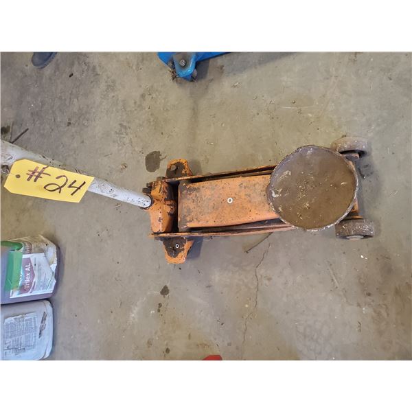 FLOOR JACK