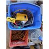 Image 1 : 3 CHAINS & BOOMERS, 3/8" AIRCRAFT CABLE, OIL FILTER & WATER JUG