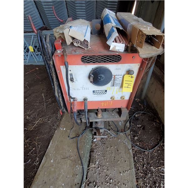CANOX ARC WELDER C/W RODS