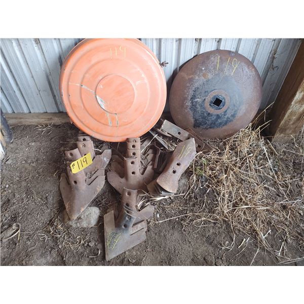 QUANTITY OF SHOVELS & DISC