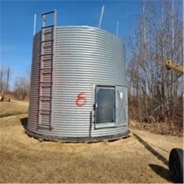 BIN #8 - TWISTER 14' BIN WITH GOOD FLOOR (PARTS ONLY)