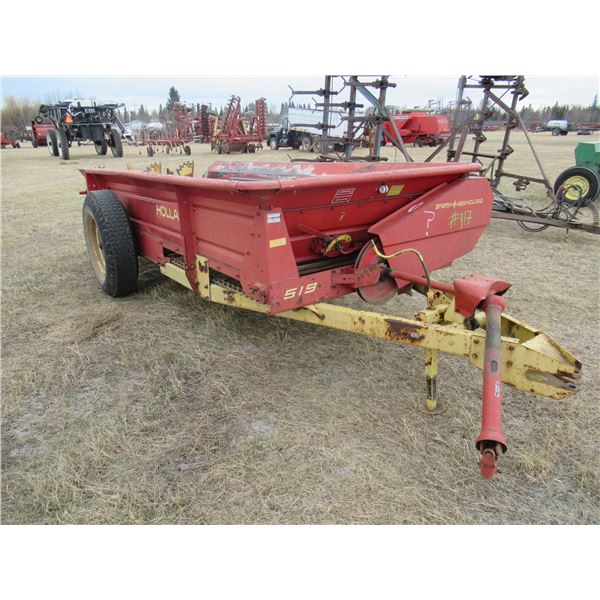 NEW HOLLAND 519 MANURE SPREADER