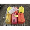 Image 1 : 6 JERRY CANS & FUNNEL