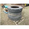 Image 1 : 4 USED - 11R24.5 TIRES (ALL FOR ONE MONEY)
