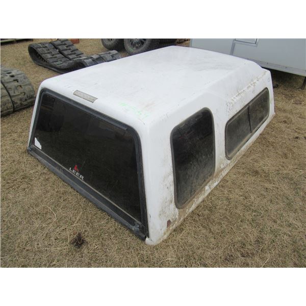 8` CANOPY, BROKEN FRONT GLASS FITS FORD F150