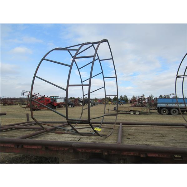 2 ROUND BALE FEEDERS (PER FEEDER TIMES 2)