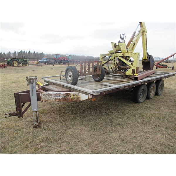 APPROX. 20' TRIPLE AXLE TRAILER