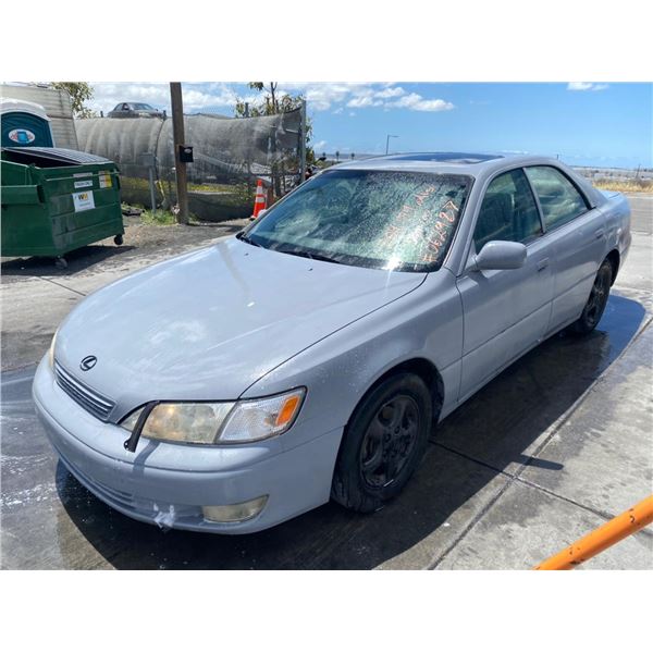 1999 Lexus ES 300