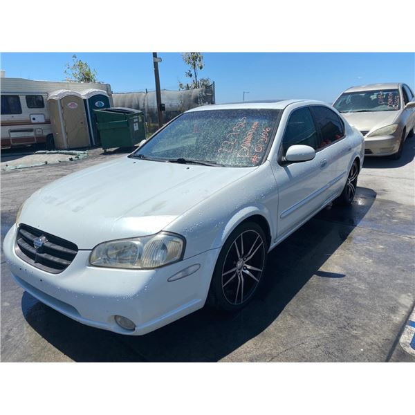 2000 Nissan Maxima