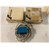 Image 2 : Lot of (5) Yamatake Sensors