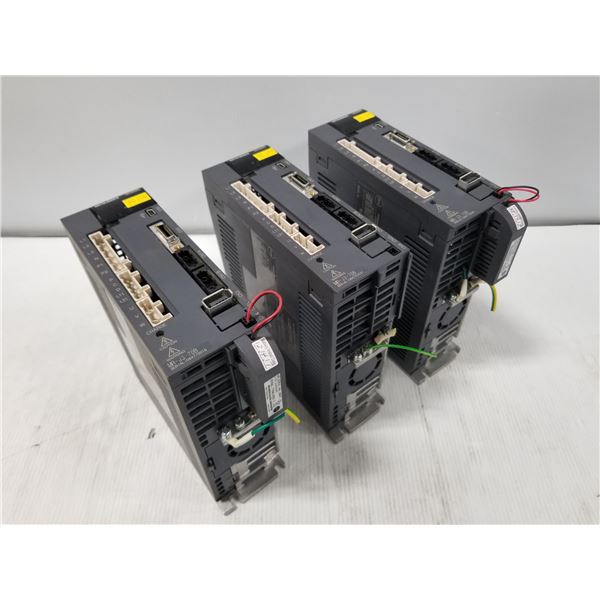 (3) Mitsubishi MR-J3-70B AC Servo