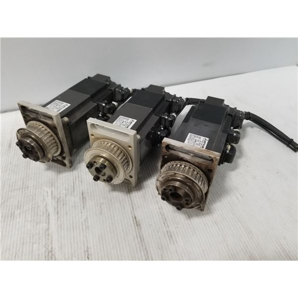 (3) Mitsubishi HF-KP43B AC Servo Motor