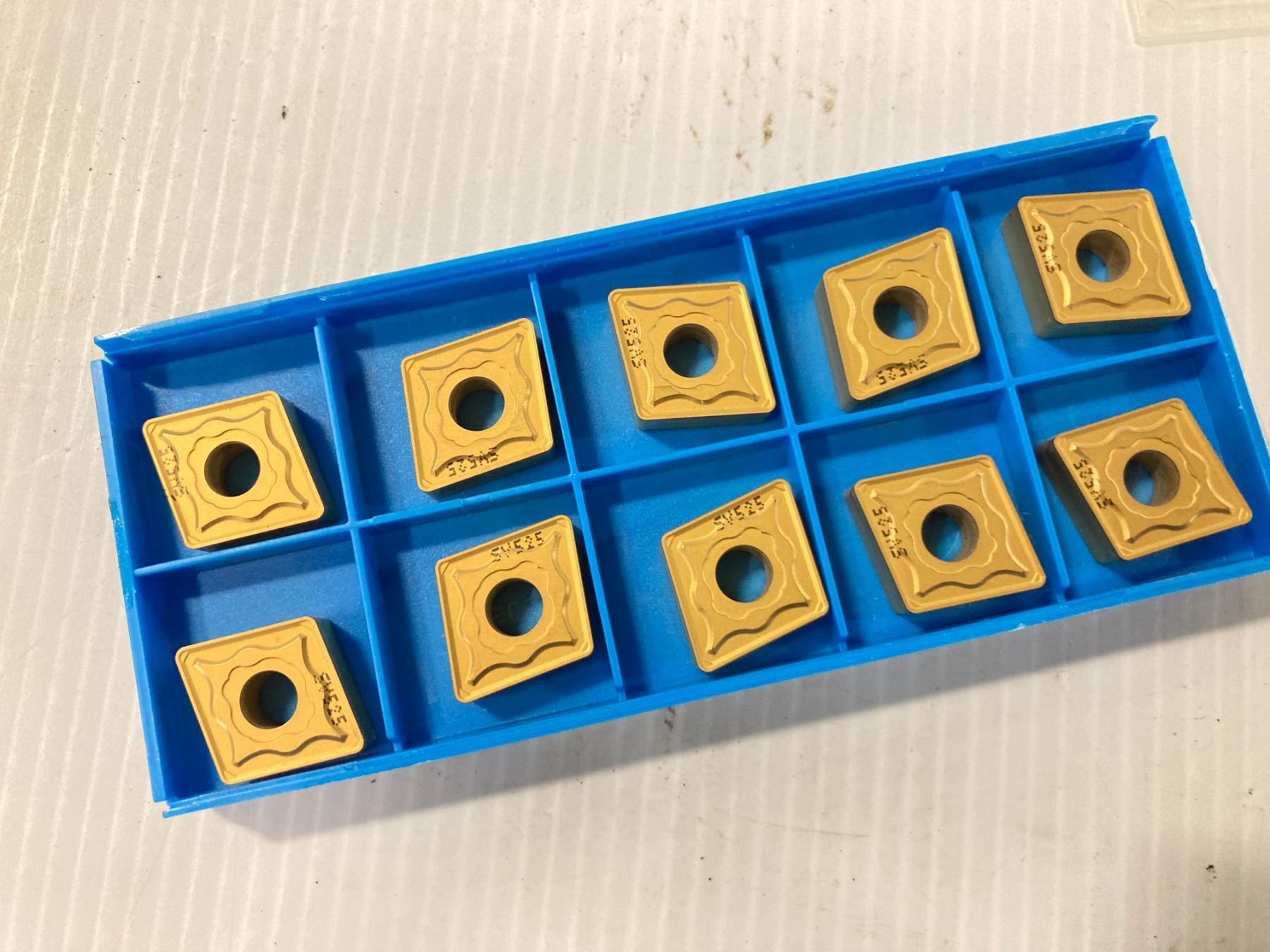 Lot of (30) New? Valenite Carbide Inserts, P/N CNMG 543 GM