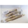 Image 1 : FLAT OF NATURAL RAW WOOD ROLLING PIN WITH PATTERNS
